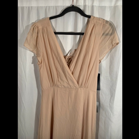 NWT Lulus Lace-Up‎ Back Chiffon Gown in Blush Pink [SZ Medium ] - Picture 5 of 8